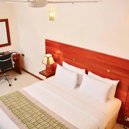 Unique Towers Luxury Boutique Suites Colombo Extérieur photo
