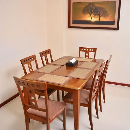 Unique Towers Luxury Boutique Suites Colombo Extérieur photo