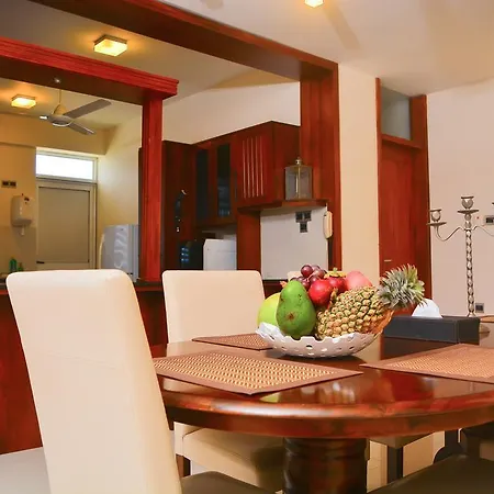 Unique Towers Luxury Boutique Suites Colombo Chambre photo
